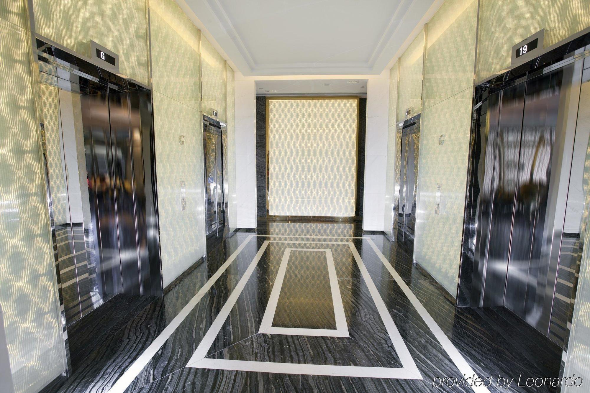 Hotel Dorsett Tsuen Wan, Hong Kong Esterno foto